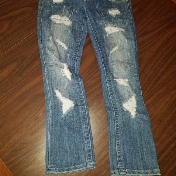 Jeans - Picture 2 of 3